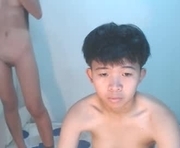 ladiekissesex is a  year old female webcam sex model.
