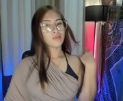 yuriyumixx_xoxo is a  year old female webcam sex model.