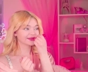adelecartier is a 19 year old female webcam sex model.