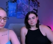 leila_pur is a  year old couple webcam sex model.