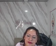 cataleya1_b_ is a  year old female webcam sex model.