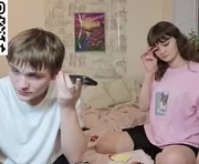 stacy_cute18 is a  year old couple webcam sex model.