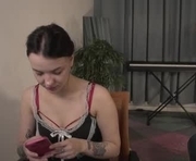 odriks is a 20 year old female webcam sex model.