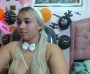 katicamorada is a 22 year old female webcam sex model.