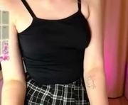 bellacornelia is a 18 year old female webcam sex model.