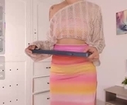 kitty_angell_ is a  year old female webcam sex model.