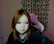 lovly_vixen is a 18 year old female webcam sex model.