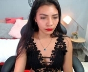 _hannasmith is a 18 year old female webcam sex model.