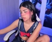 cutestephuwu is a 19 year old female webcam sex model.