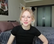 lilyvibe is a 21 year old female webcam sex model.