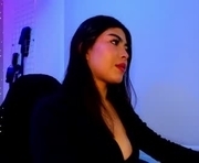 iris_ws is a 22 year old female webcam sex model.