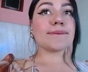 hannamour is a  year old female webcam sex model.