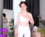 charlie_blush is a  year old female webcam sex model.