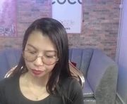 moli_haze_b is a 24 year old female webcam sex model.