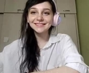 lynncottingham is a 21 year old female webcam sex model.
