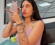 princesstina06 is a 21 year old female webcam sex model.