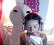 camila_ortiz__ is a 18 year old female webcam sex model.