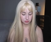 yukimisa is a  year old female webcam sex model.