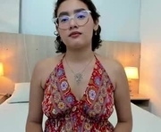 gabriela_vargas is a 18 year old female webcam sex model.