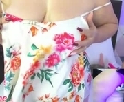 gisela27 is a  year old female webcam sex model.