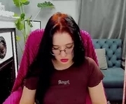 ellie_magic is a  year old female webcam sex model.