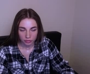miadevil_ is a 20 year old female webcam sex model.