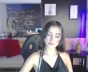 issa_montiel_ is a  year old female webcam sex model.