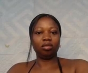 silky_caramel is a 25 year old female webcam sex model.