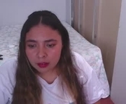 crystal_1991 is a 99 year old female webcam sex model.
