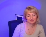 nora_flore is a 39 year old female webcam sex model.