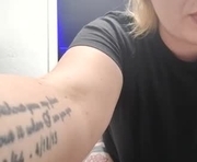 playwmepapi is a  year old couple webcam sex model.
