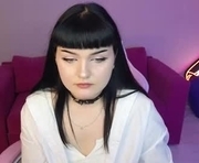 rileytorres is a 18 year old female webcam sex model.