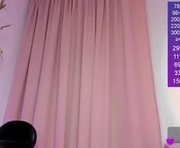 bella_white19 is a 23 year old female webcam sex model.