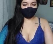 umarany is a 26 year old couple webcam sex model.