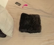 alanna_house1 is a 20 year old couple webcam sex model.