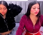 kyra_right is a 18 year old couple webcam sex model.