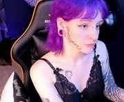 karkadeshk is a 22 year old female webcam sex model.