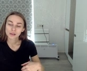 sweet_mia_91 is a  year old female webcam sex model.