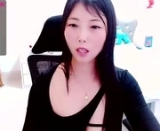shirleyni is a 37 year old female webcam sex model.