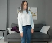 itskatie_ is a 18 year old female webcam sex model.
