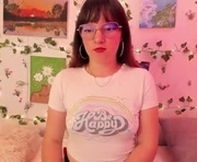 llanten_ is a  year old female webcam sex model.