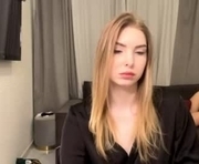 dannamissss is a  year old female webcam sex model.
