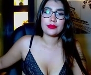 ashley_sexy21 is a 22 year old female webcam sex model.
