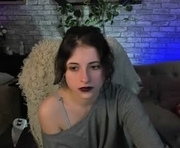 _monicadiaz_ is a 19 year old female webcam sex model.