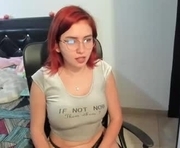 jessyllyn is a 20 year old female webcam sex model.