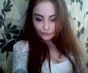 coolamber is a 19 year old female webcam sex model.