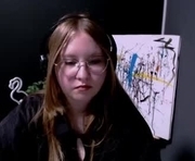 cute_minx is a 19 year old female webcam sex model.
