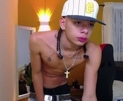harry_jhonsonn is a  year old male webcam sex model.