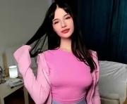 veronabryan is a 19 year old female webcam sex model.