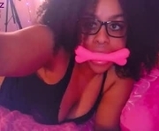 nintendhoe_ is a 23 year old female webcam sex model.
